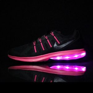 Nike max dynasty women's